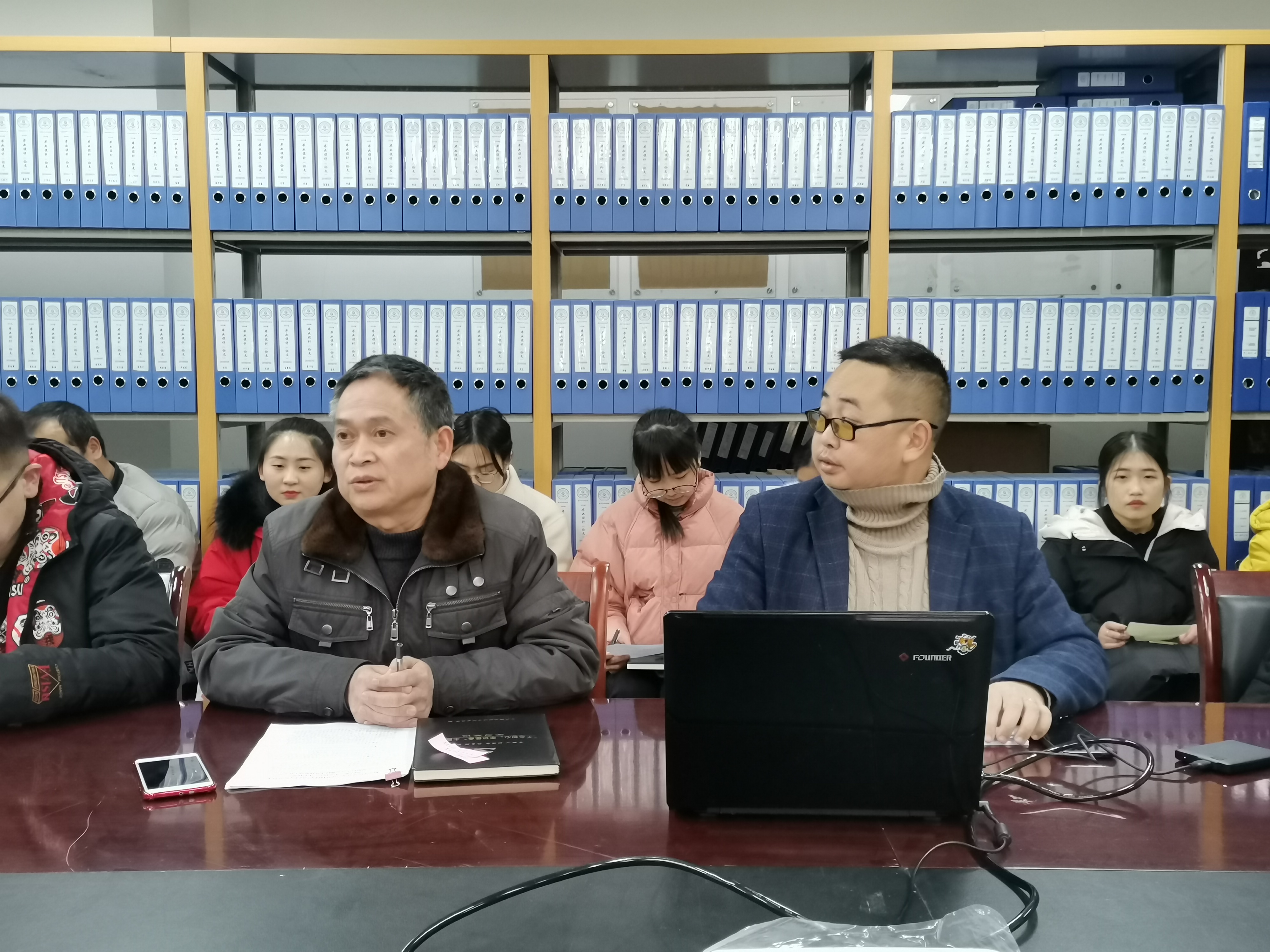 说明: C:\Users\吉克阿牛\Desktop\48B8DE7DDC9D884A4C203515C32EE60F.jpg